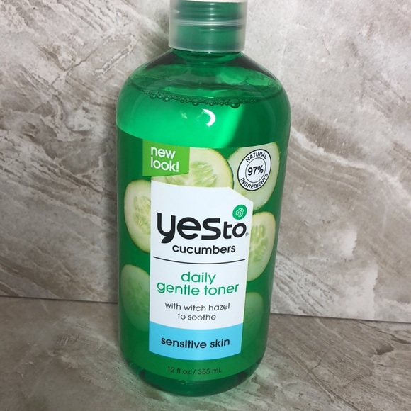 3 Product Bundle YES To Cucumbers Skincare Full Size Toner & Mask Gift Set NEW!! - Picture 3 of 16